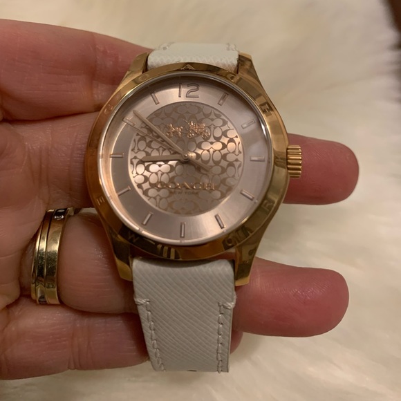 Authentic COACH Rose Gold Dial Signature C WATCH Ivory Genuine Leather Band - Picture 15 of 16